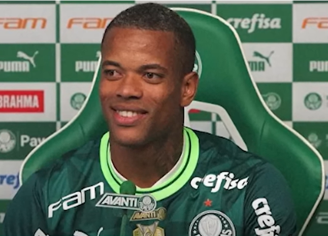 Em boa fase Caio Paulista assume lateral esquerda do Palmeiras