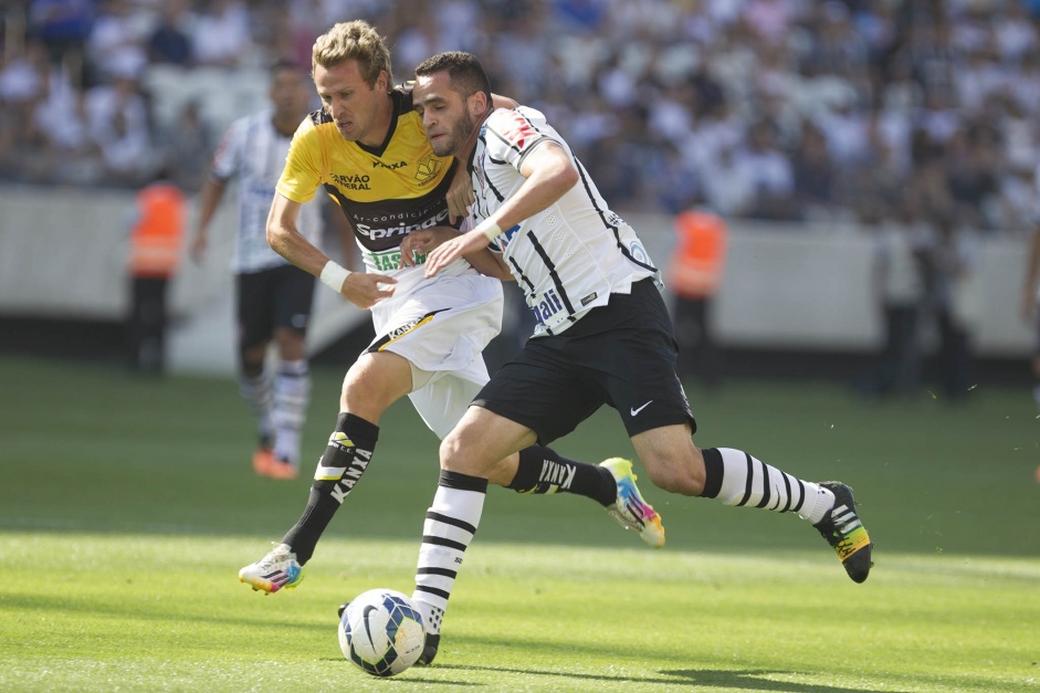 Criciúma sofre virada para Corinthians