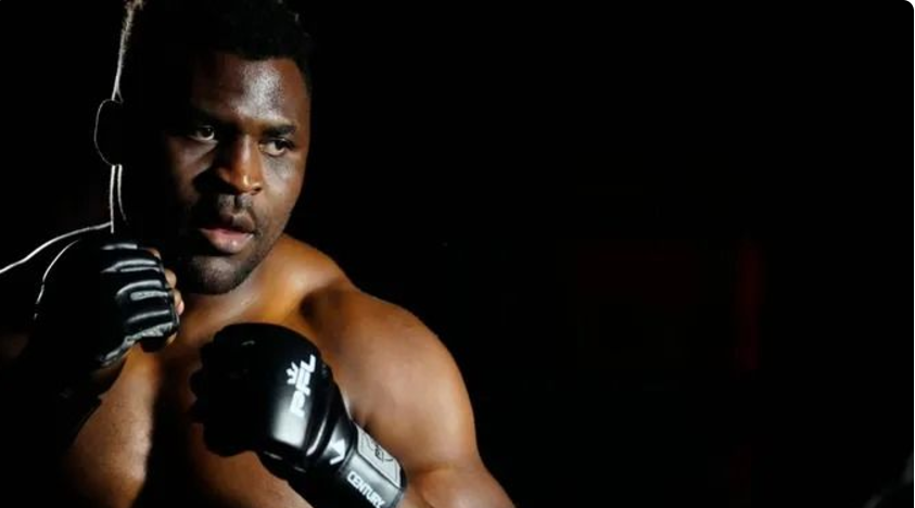 Ngannou quer que Vinicius represente a seleção de Camarões