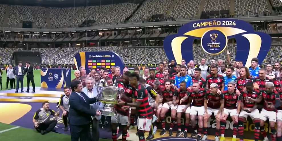 Flamengo vence Atlético Mineiro e se torna penta campeão da Copa do Brasil