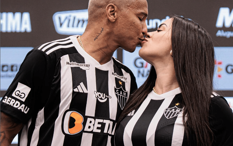 Karina Alexandre, esposa de Deyverson do Atlético-MG