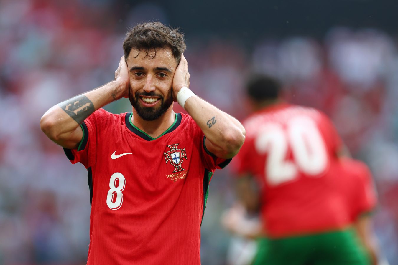 Portugal goleia a Turquia e avança para as oitavas de final