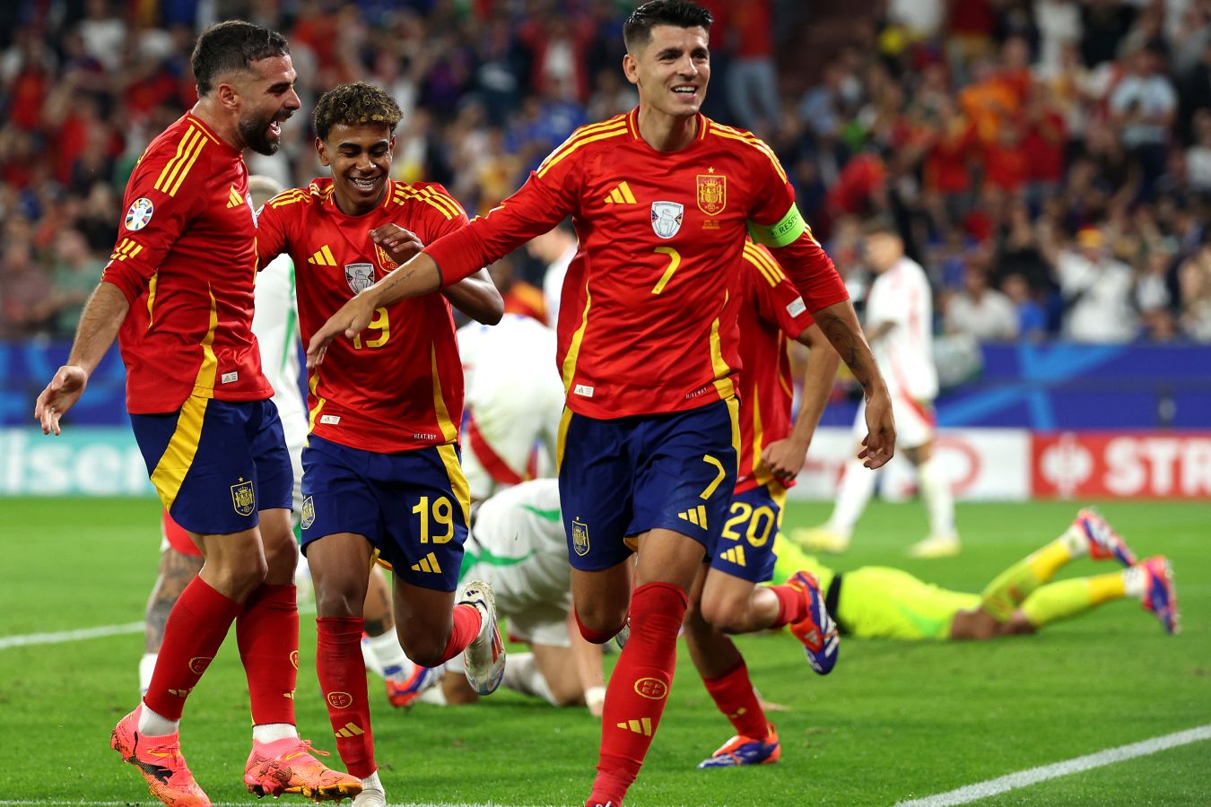 Espanha é a única equipe nacional na Euro 2024 a vencer todas as partidas da fase de grupos