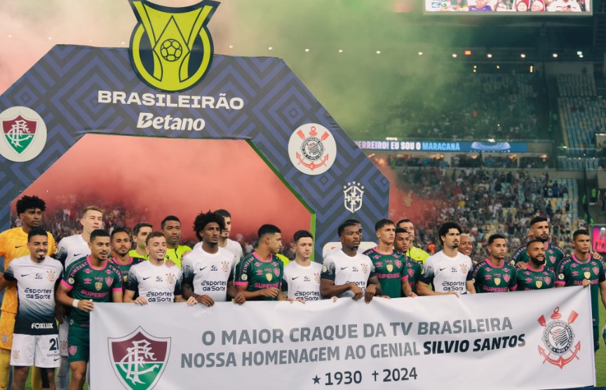 Homenagem do Fluminense e do Corinthians para Silvio Santos