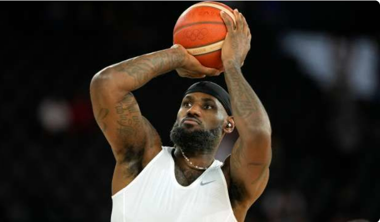 LeBron  descarta Bronny James chamá-lo de pai na quadra