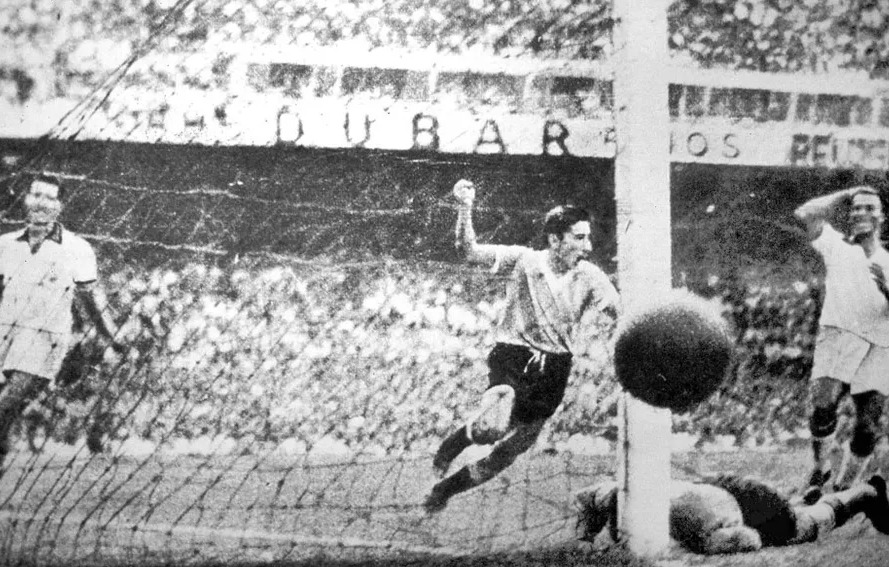 Brasil 1 x 2 Uruguai na final da Copa de 1950