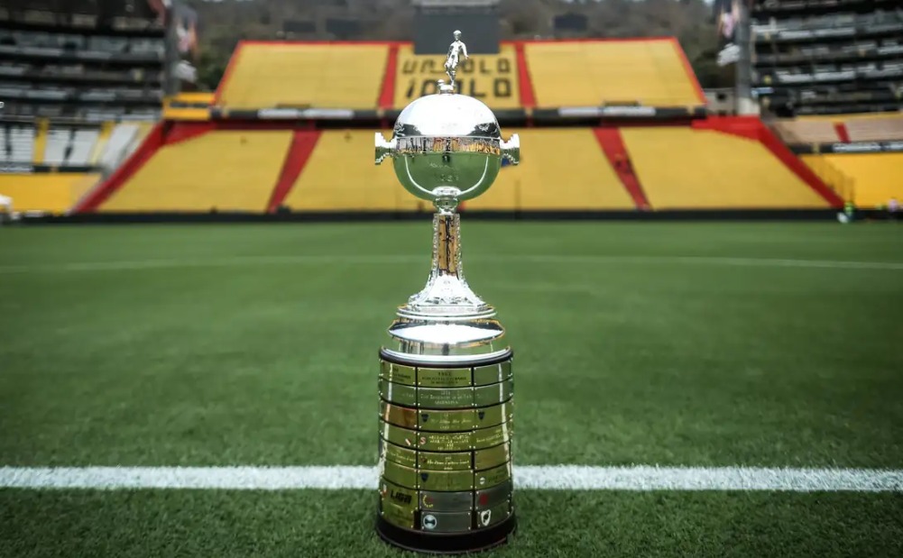 Quem será o campeão da Libertadores 2024: Atlético ou Botafogo?