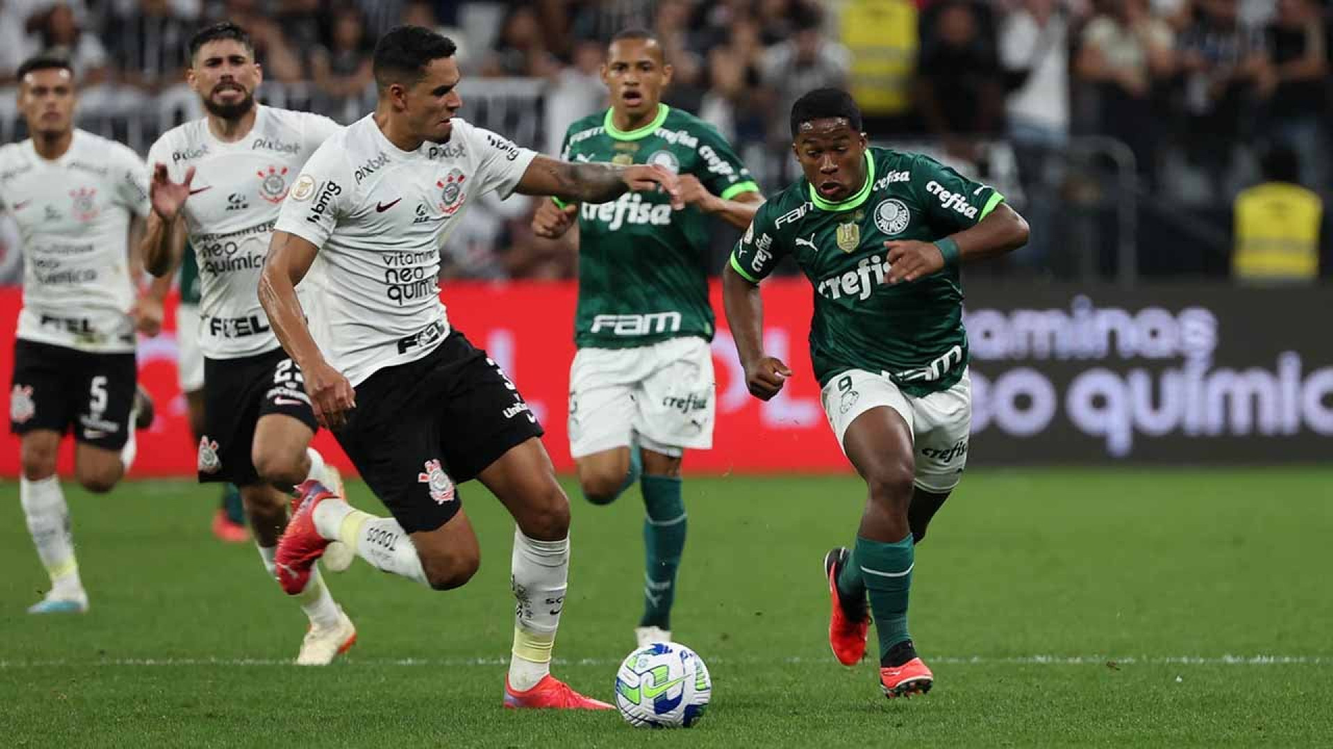 Corinthians x Palmeiras: palpites, escalações e onde assistir - 04/11/2024