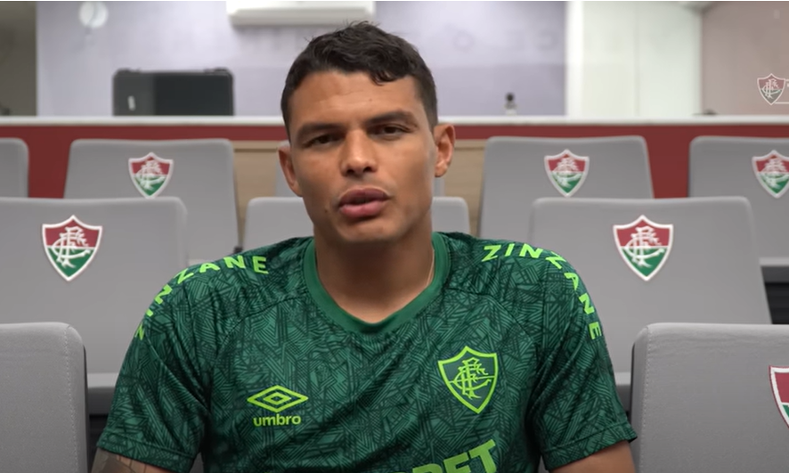 Mano Menezes explica piora na lesão de Thiago Silva após partida no Fluminense