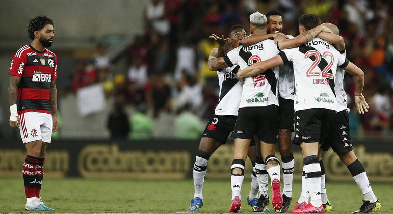 Vasco anuncia a venda de 50 mil ingressos para o clássico contra o Flamengo