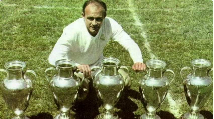 Di Stefano é eleito o melhor jogador da história do Real Madrid pela FourFourTwo, Cristiano Ronaldo vem em segundo