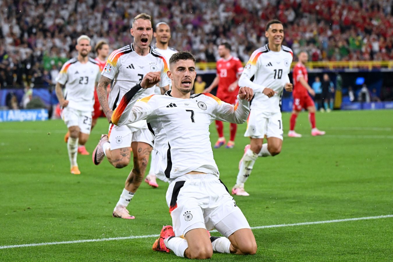 Alemanha chega às quartas de final da Euro 2024 ao vencer a Dinamarca por 2 a 0