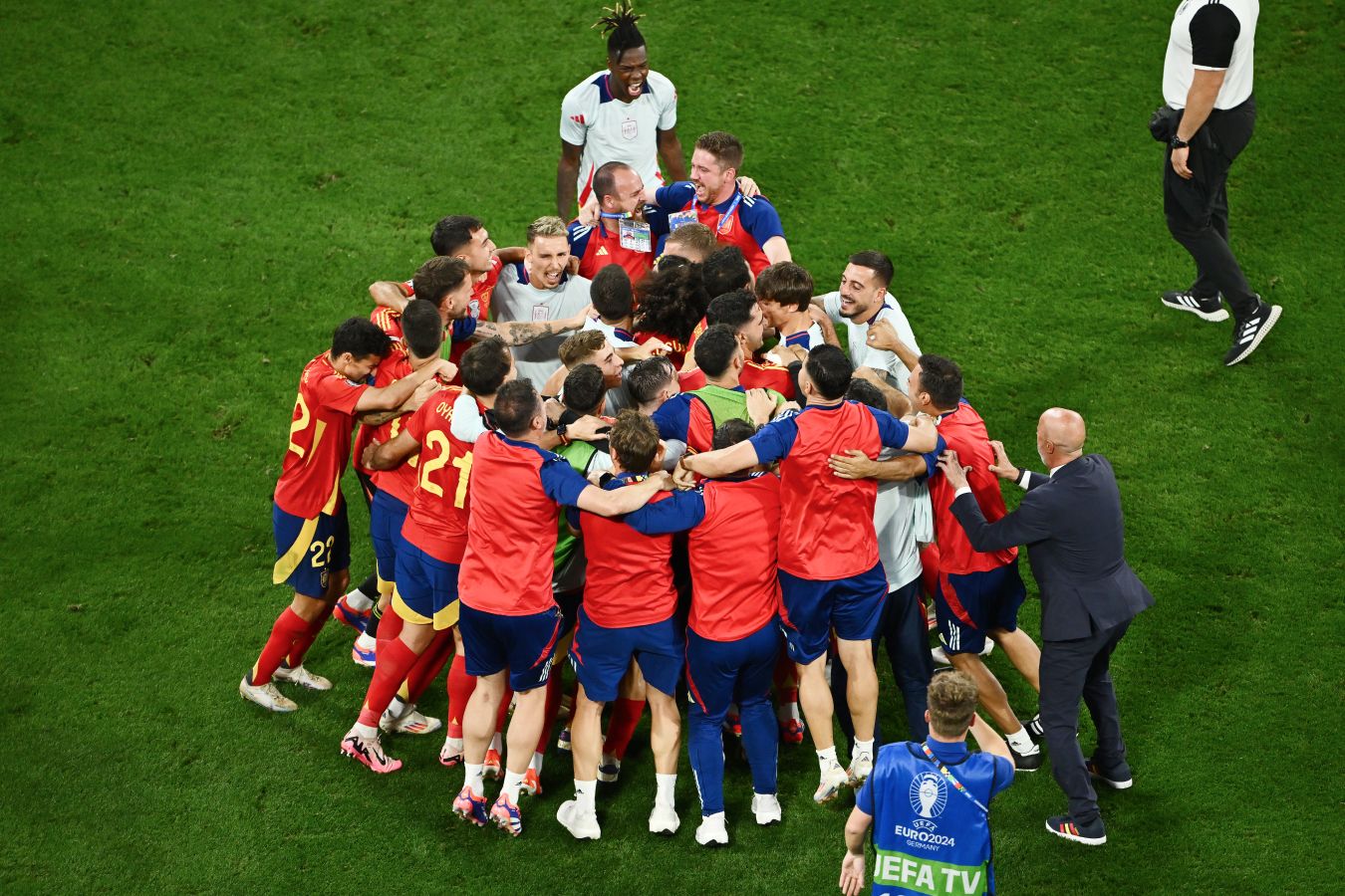 Espanha estabeleceu um feito único na semifinal da Eurocopa contra a França