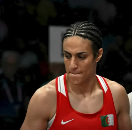 Imane Khelif vai à final olímpica