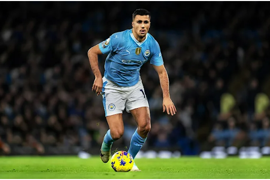 Rodri do Manchester City alerta para possibilidade de greve dos jogadores devido ao aumento de partidas na Champions League