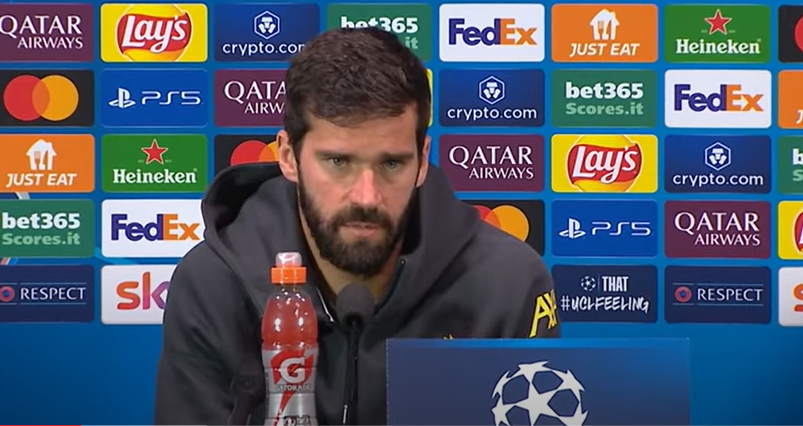 Alisson se lesiona e pode desfalcar o Liverpool