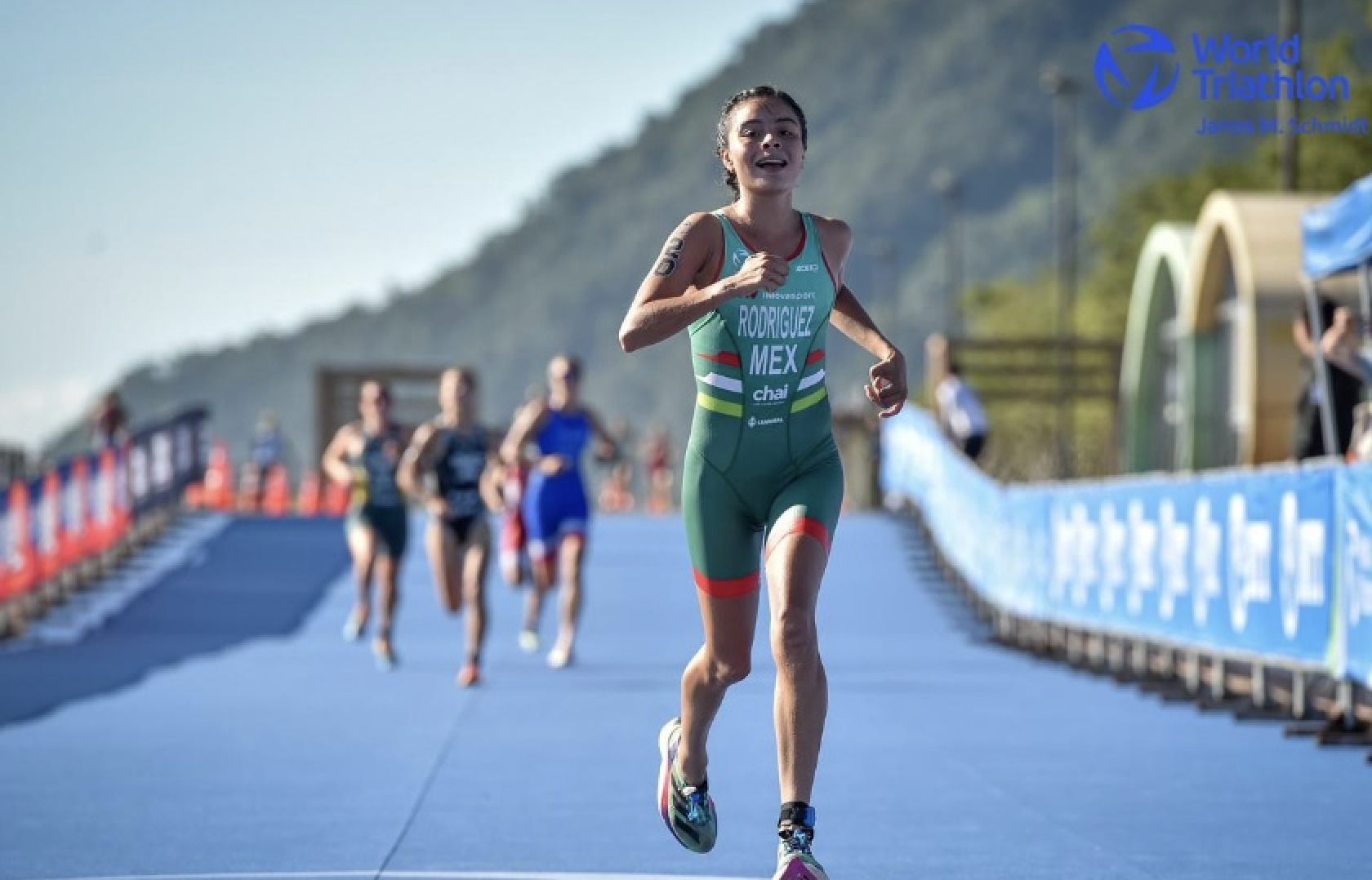 La mexicana Sofía Rodríguez y su participación en el triatlón sub 23