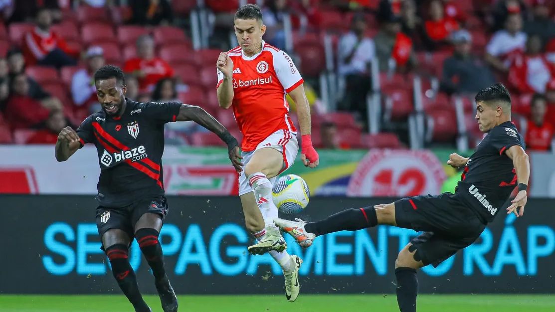 Atlético Goianiense vs Internacional Prediction, Betting Tips & Odds | 18 AUGUST 2024