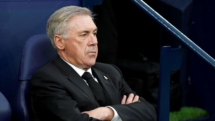 Ancelotti pide a los jugadores del Real Madrid que dejen de quejarse de los árbitros