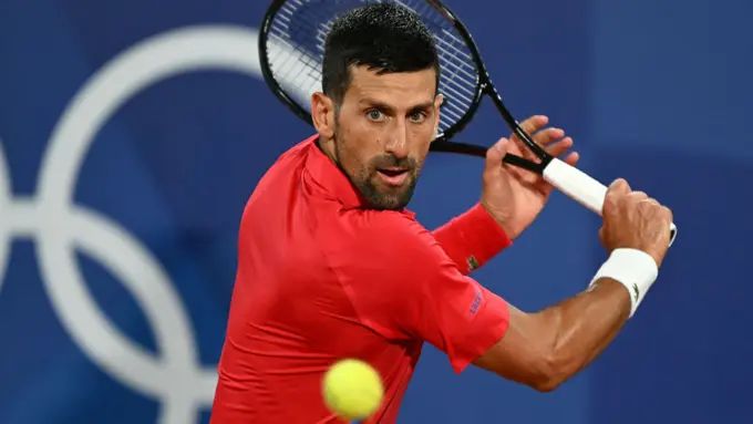 Djokovic vs Tsitsipas. Pronóstico, Apuestas y Cuotas│01 de agosto de 2024