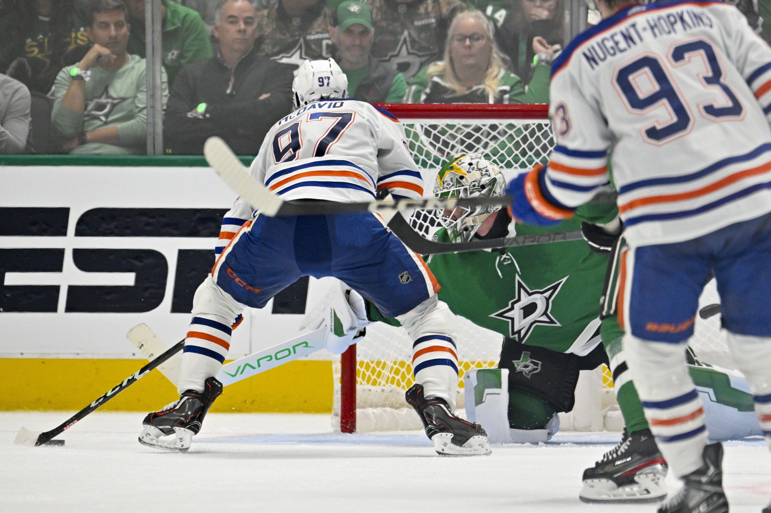 Edmonton Oilers vs. Dallas Stars. Pronóstico, Apuestas y Cuotas│30 de mayo 2024