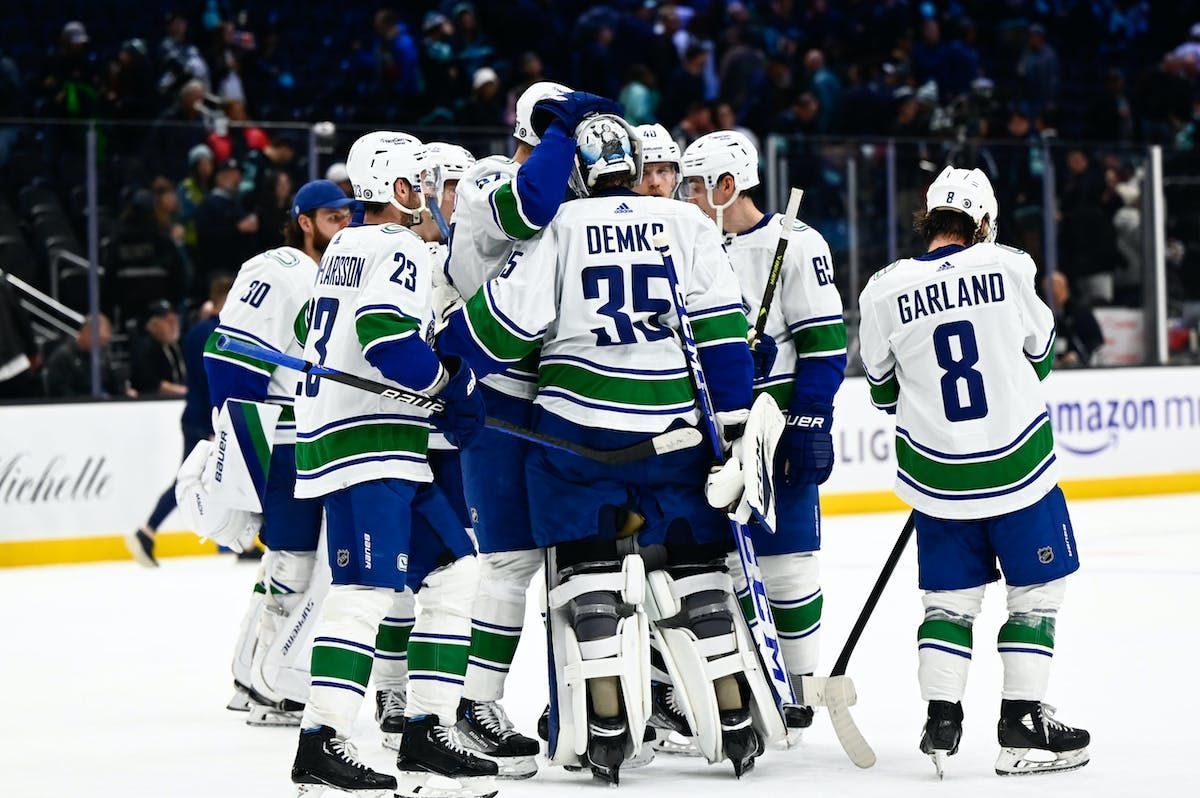 Vancouver Canucks vs. Anaheim Ducks. Pronóstico, Apuestas y Cuotas | 04 de noviembre de 2022