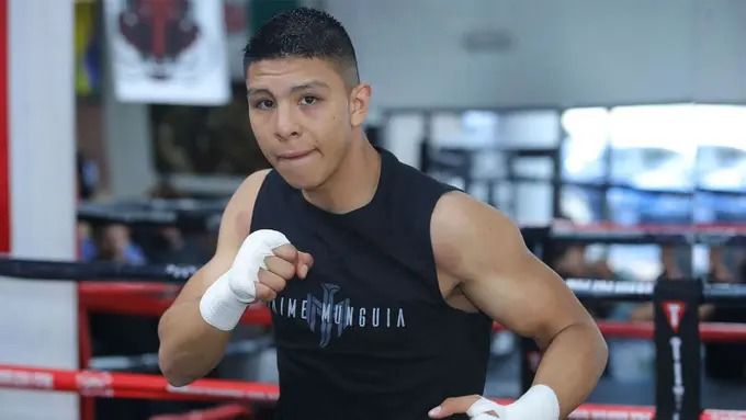 Former World Champion Munguia to Fight in Tijuana on December 14th