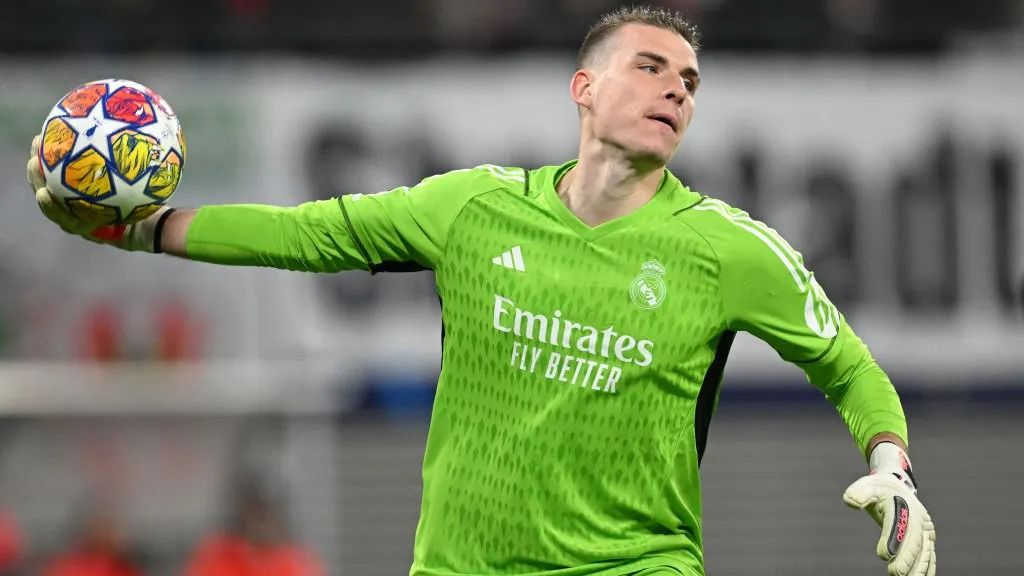 Real Madrid Ready To Sell Lunin For At Least €35 Million