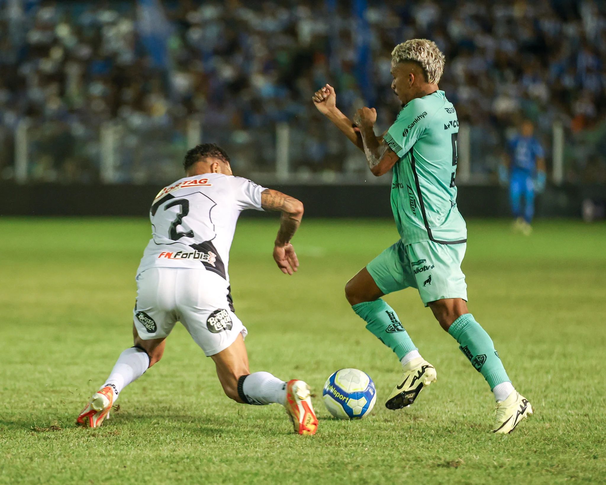 Ponte Preta vs. Paysandu. Pronostico, Apuestas y Cuotas│5 de noviembre de 2024