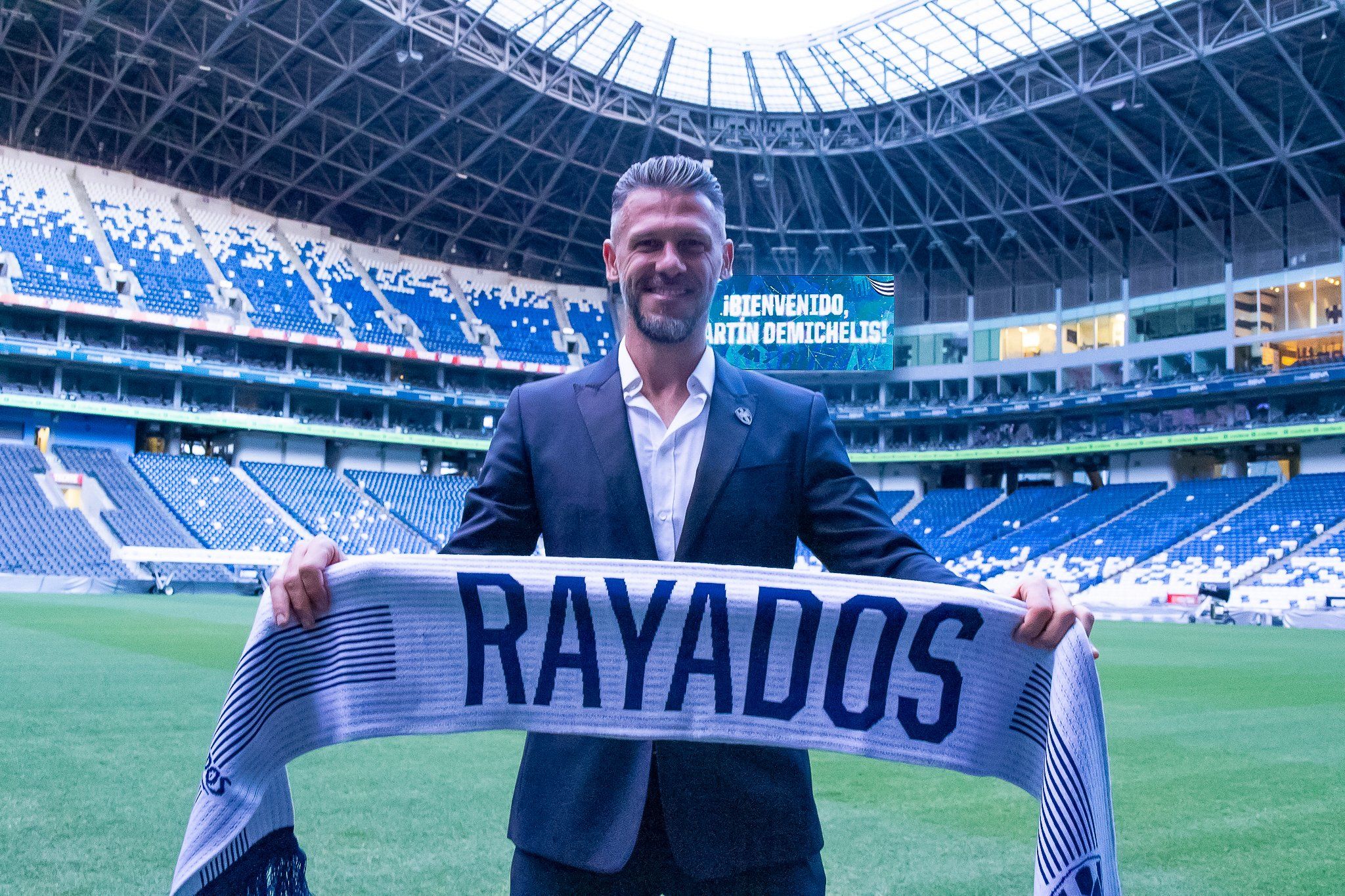 Martín Demichelis fue presentado como director técnico de Monterrey