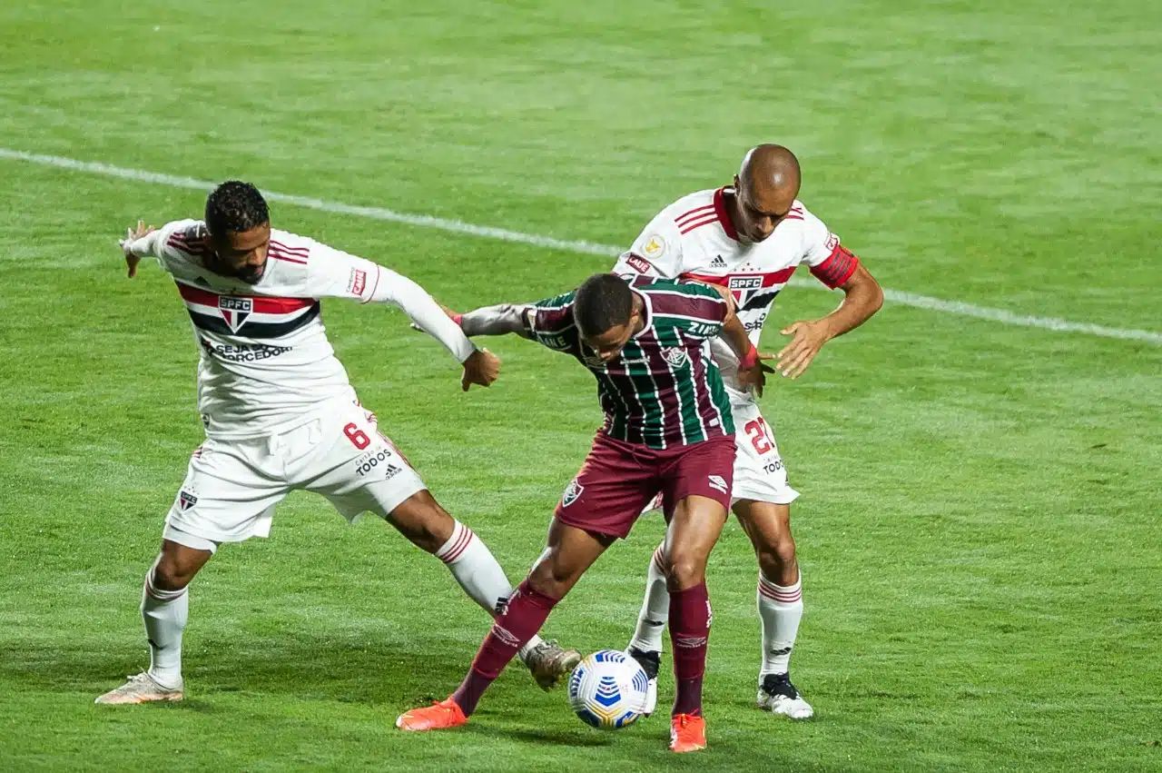 Fluminense vs. Sao Paulo. Pronostico, Apuestas y Cuotas│2 de setiembre de 2024