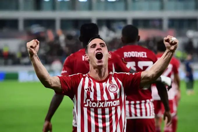 Olympiacos vs Nottingham. Pronóstico, Apuestas y Cuotas│8 de agosto de 2024