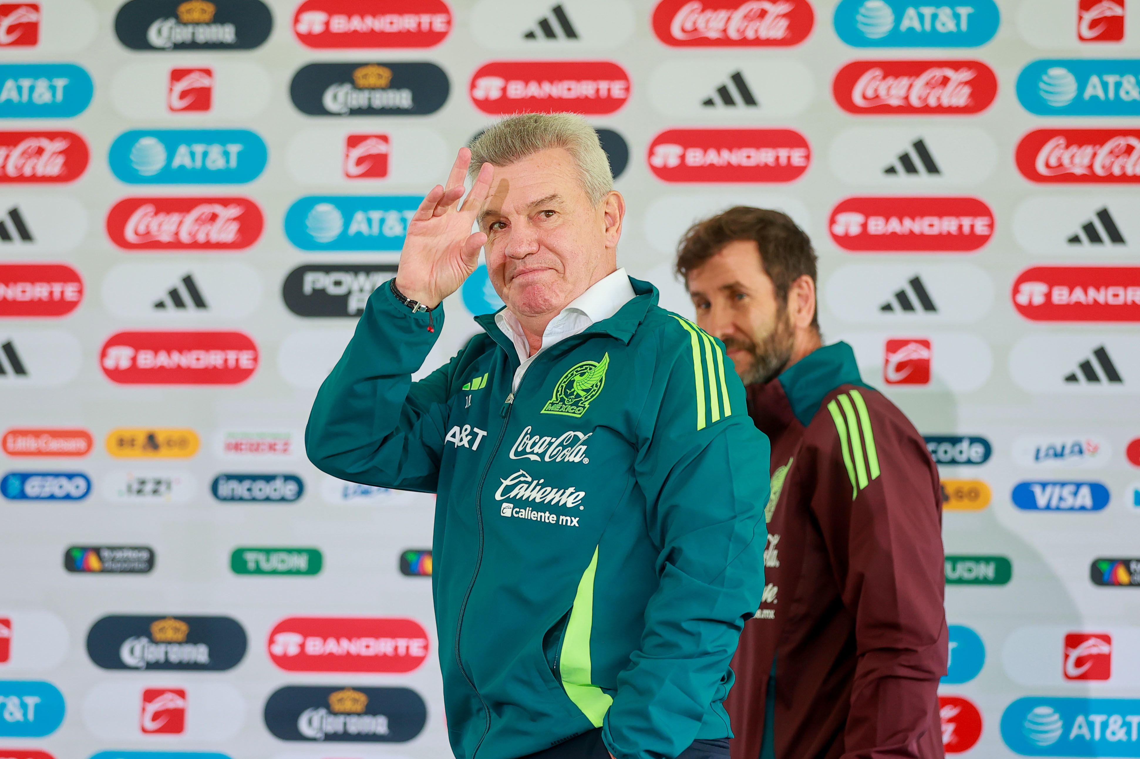 Alex Padilla, Santi Giménez y Alan Mozo en la convocatoria de la Selección Mexicana