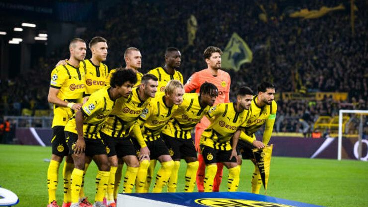 Borussia Dortmund vs. St. Pauli. Pronóstico, Apuestas y Cuotas│18 de octubre de 2024