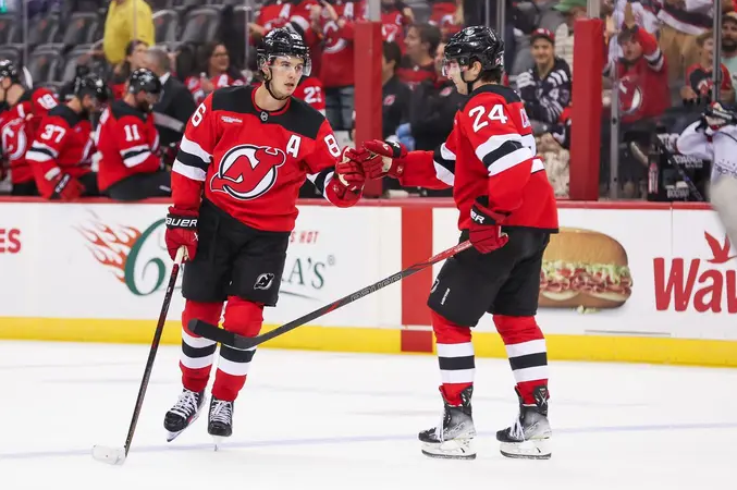 Ottawa Senators vs New Jersey Devils Pronóstico, Apuestas y Cuotas│17 de octubre de 2024