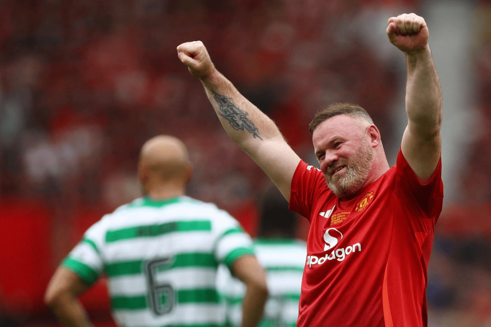 Wayne Rooney Scores Stunning Free Kick on His Return to Old Trafford For a Charity Match