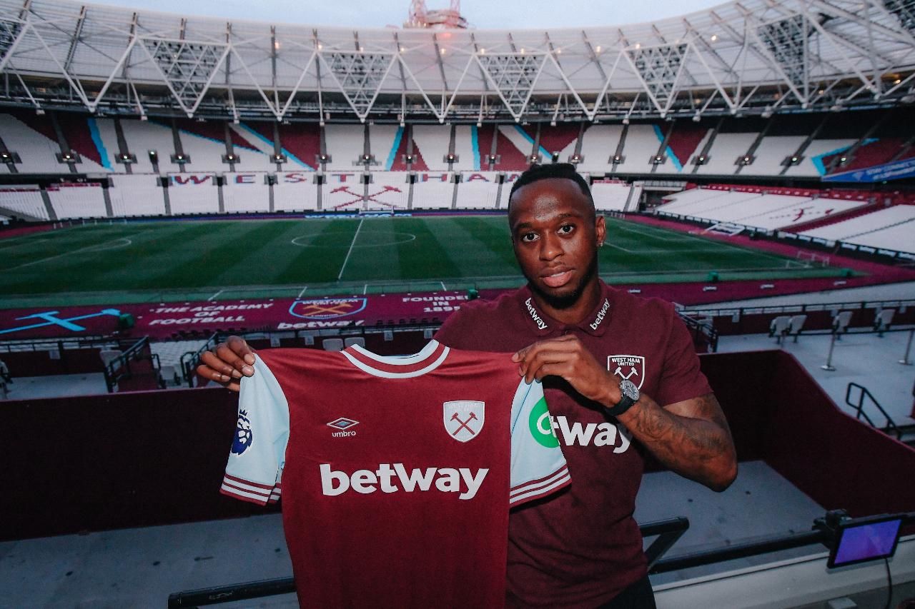 West Ham Officially Sign Manchester United Defender Wan-Bissaka for £15m