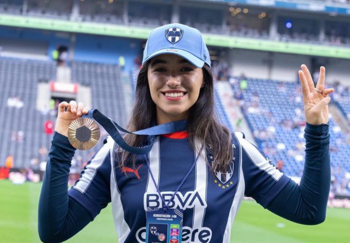 La arquera Ana Paula Vázquez estuvo presente en el Rayados vs Toluca