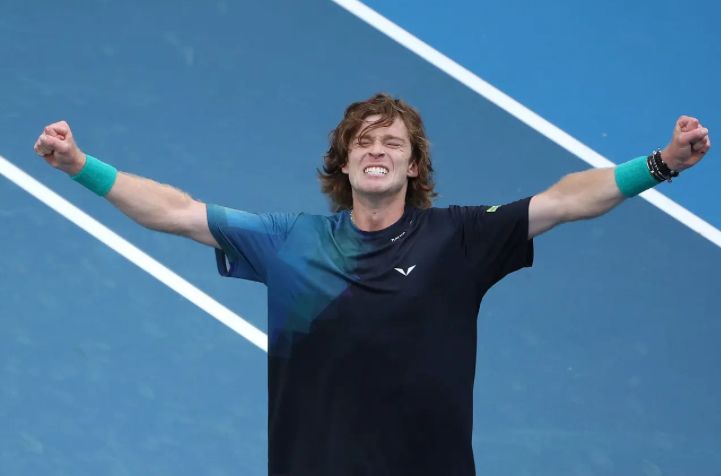 Andrey Rublev vs Alexander Muller Prediction, Betting Tips & Odds │ 17 OCTOBER, 2024