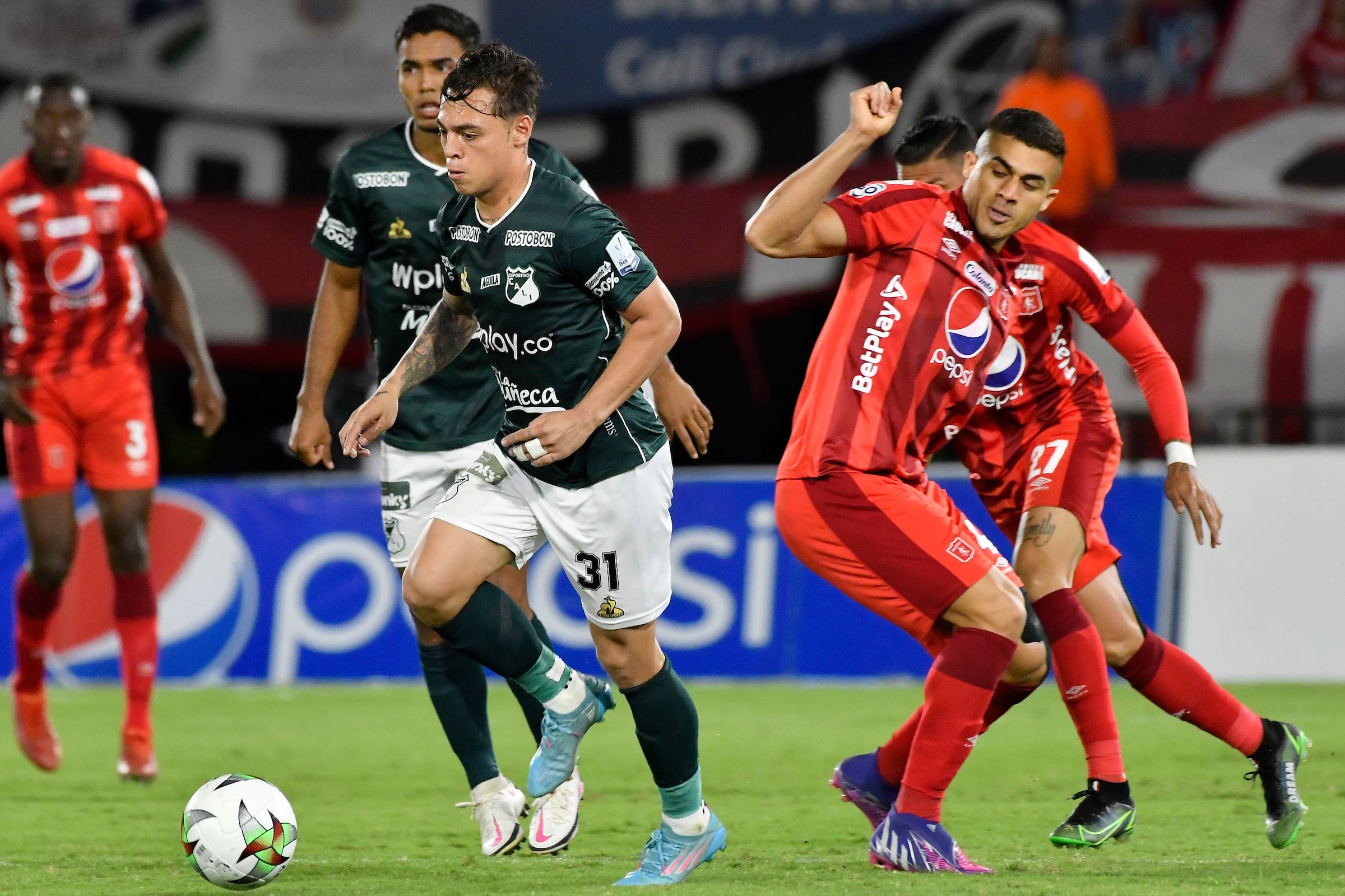 América de Cali vs. Deportivo Cali. Pronostico, Apuestas y Cuotas│1 de mayo de 2023