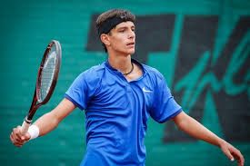 Lorenzo Musetti vs Matteo Berrettini Prediction, Betting Tips and Odds | 15 June 2024