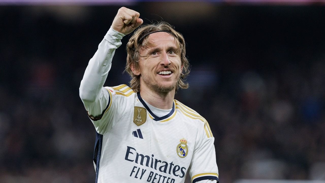 AS: Luka Modric Ready To Extend Contract With Real Madrid As A Rotation Player