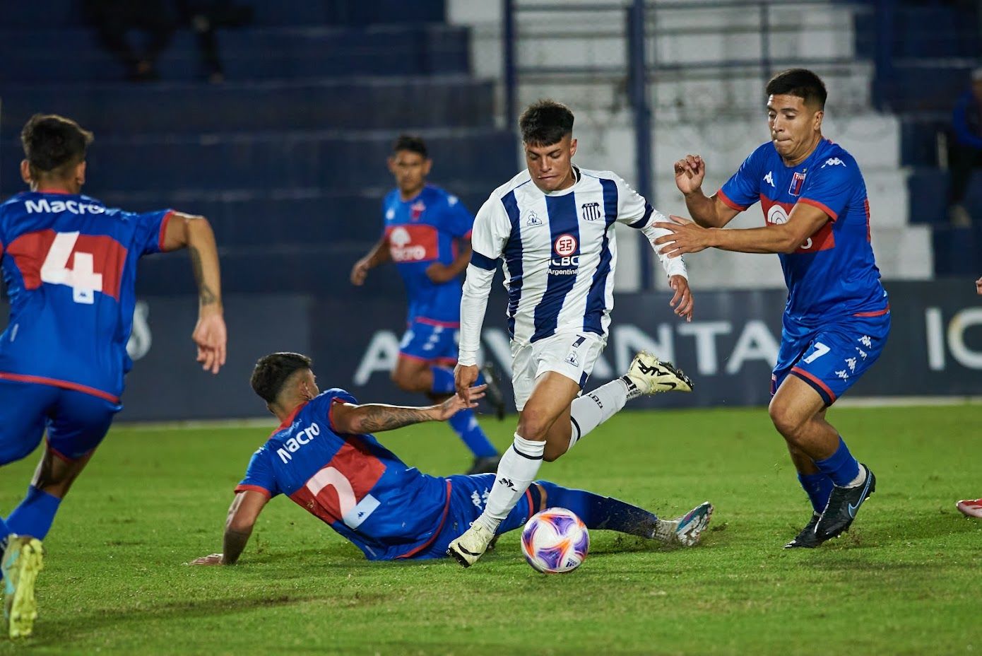 Tigre vs Ind. Rivadavia Prediction, Betting Tips & Odds | 9 December, 2024