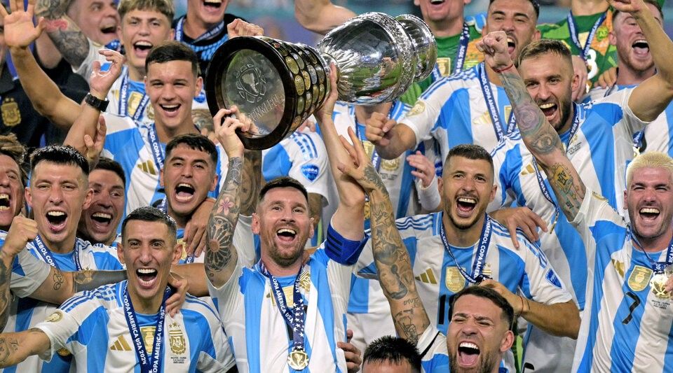 Argentina y Francia lideran el nuevo ranking de selecciones FIFA 