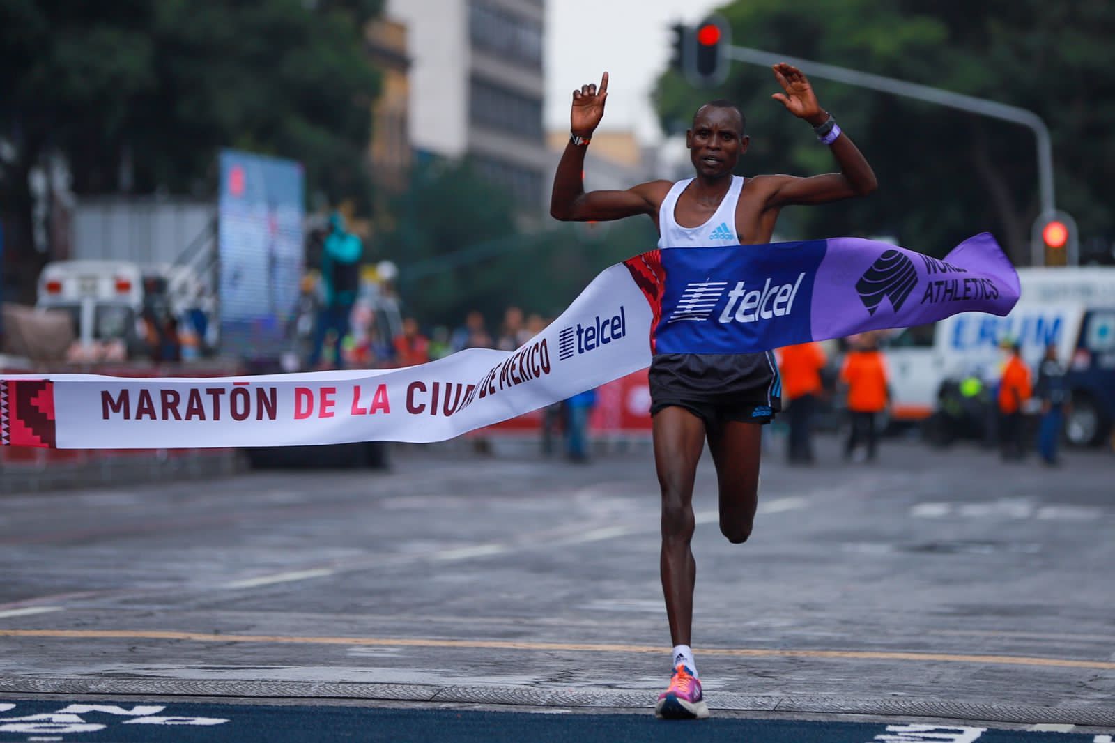 Uber anuncia patrocinio y descuentos para el medio maratón y maratón de la CDMX