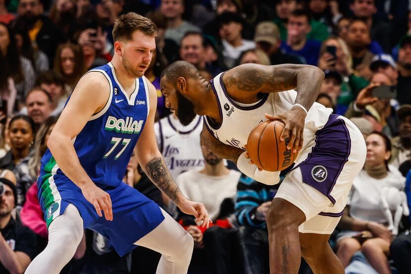 Los Angeles Lakers vs Dallas Mavericks. Pronóstico, Apuestas y Cuotas│23 de noviembre de 2023