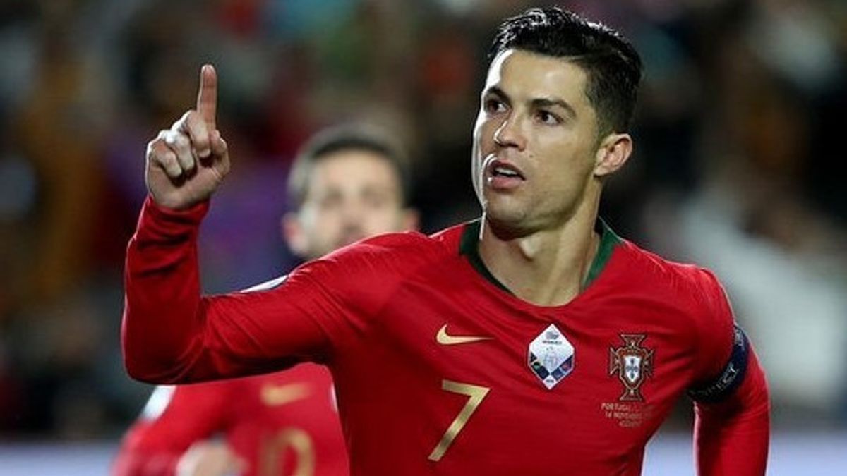 Former Man Utd Player Poborsky Believes Ronaldo Is One Of Weakest Elements In Portugal