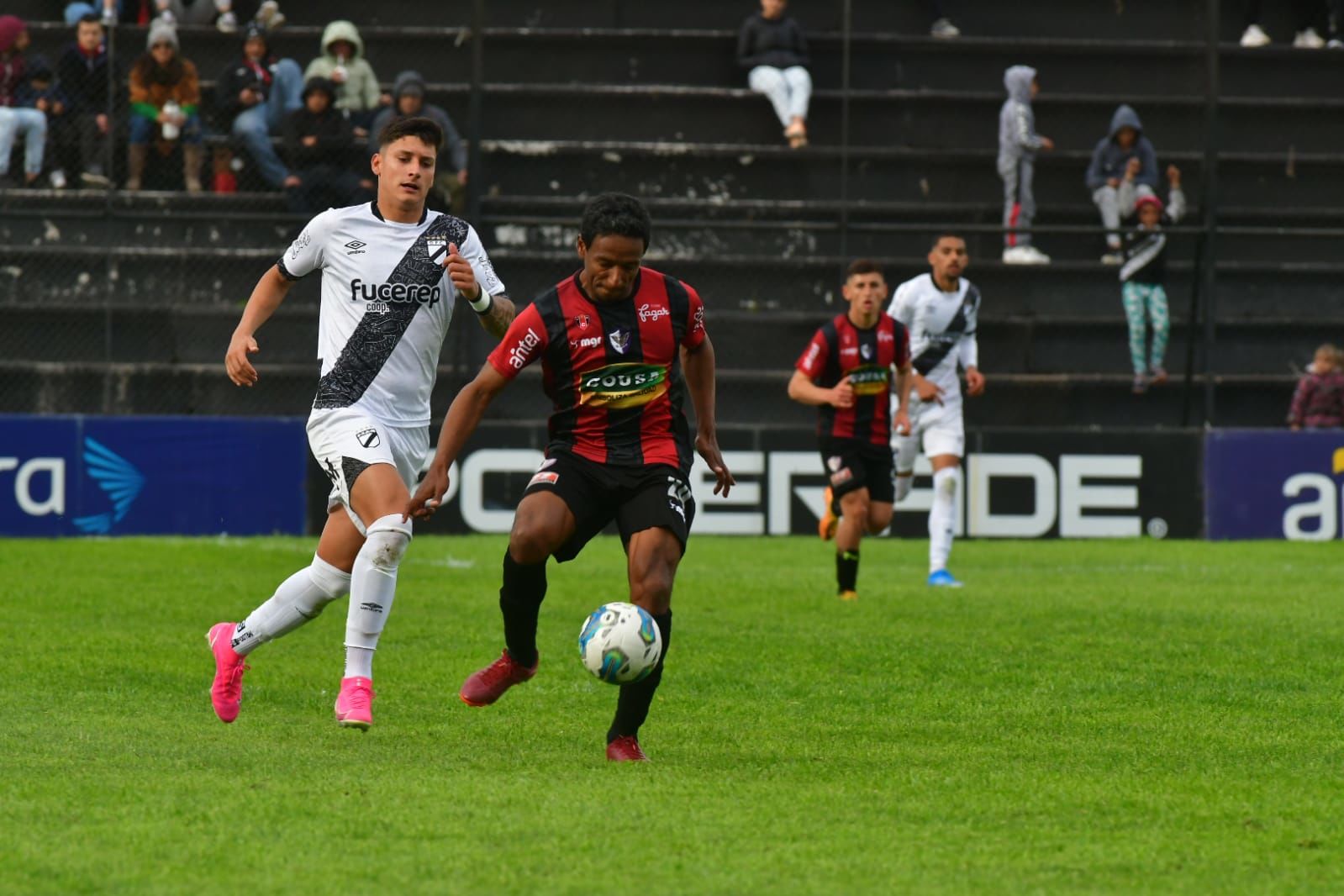 Fénix vs. Danubio. Pronostico, Apuestas y Cuotas│23 de abril de 2023