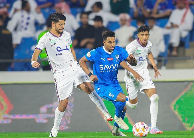 Al-Fateh vs Al-Hilal Pronóstico, Apuestas y Cuotas│3 de noviembre de 2023