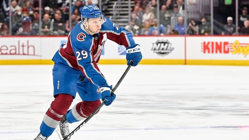 Colorado Avalanche vs. Nashville Predators. Pronóstico, Apuestas y Cuotas | 11 de noviembre de 2022